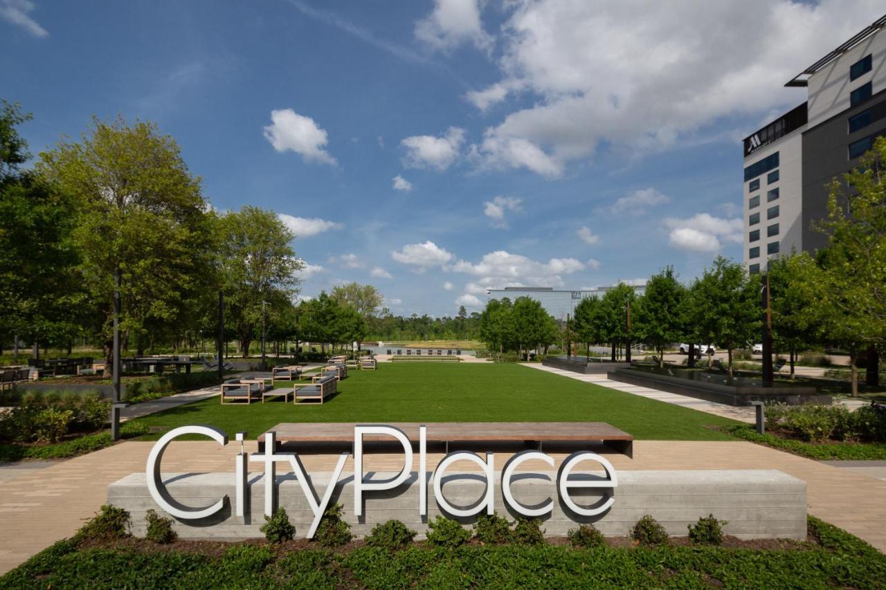 Houston Cityplace Marriott At Springwoods Village Exterior foto
