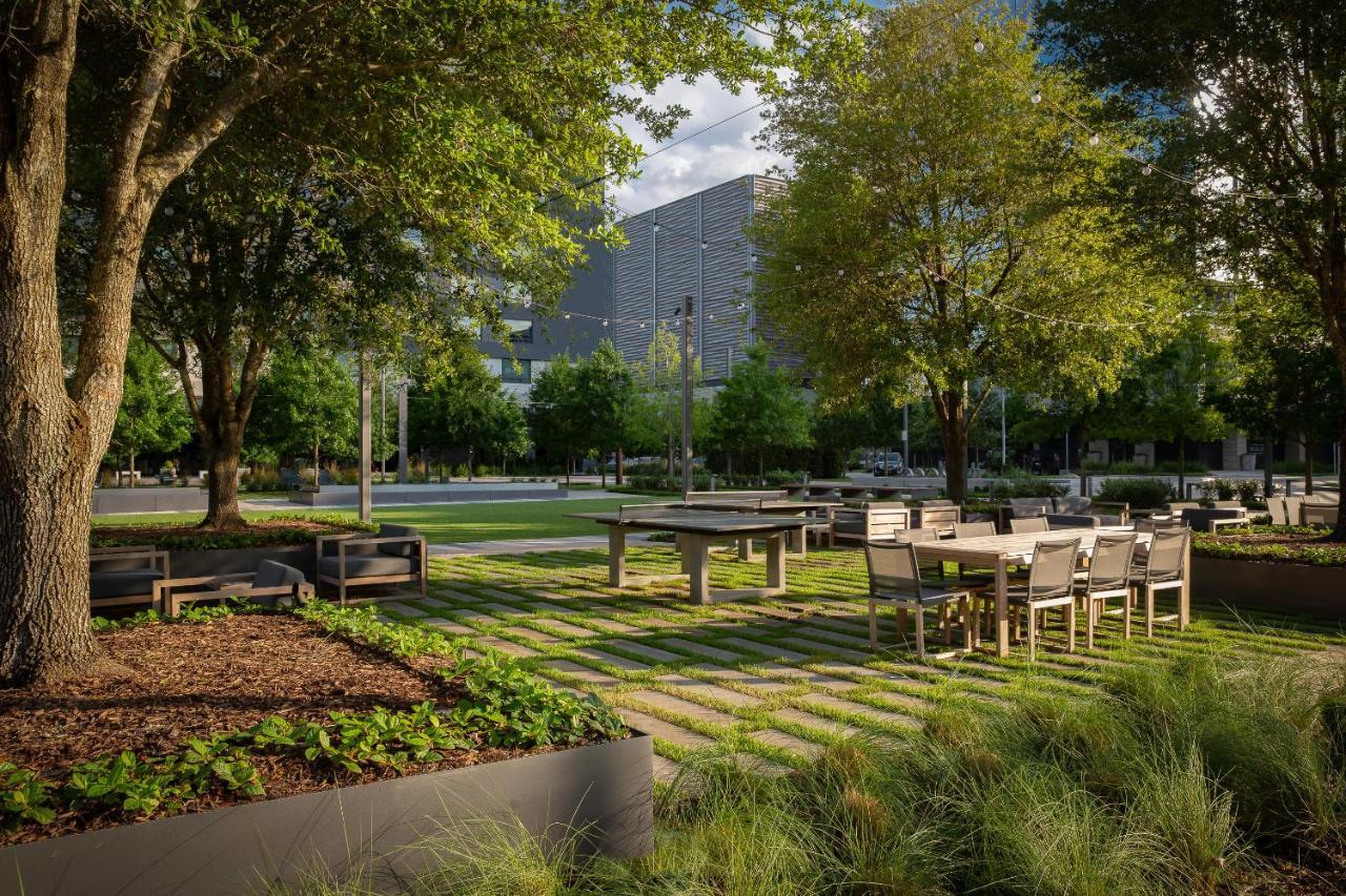 Houston Cityplace Marriott At Springwoods Village Exterior foto